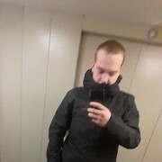  ,   Denis, 25 ,   ,   