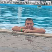  ,  Illa, 19