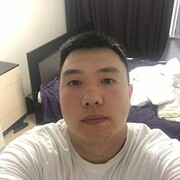  ,  Renatt, 30