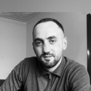  ,  Rafik, 28