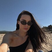  , 