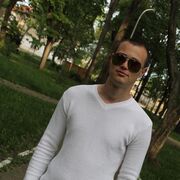  ,  Alex, 37