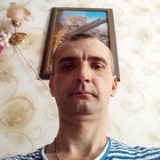 Знакомства Гуково, мужчина Виктор, 40