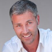  ,  Alex, 49
