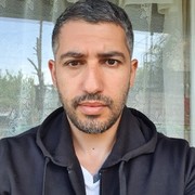  ,  Mika, 44