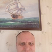  ,   Vadim, 48 ,  