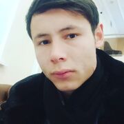  ,  Komiljon, 22