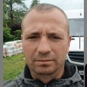  Jouy-en-Josas,  Serj, 40