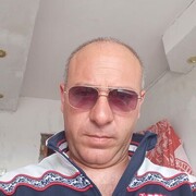   ,   Artur, 46 ,   ,   