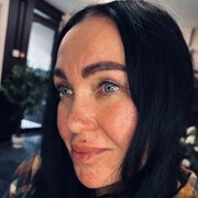  An Caislean Nua,  Nika, 42