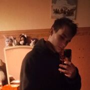  -,   Maxim, 21 ,   ,   , c , 