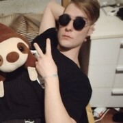   ,  Alex, 18