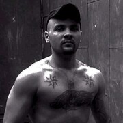  ,   Andruxa, 33 ,   ,   , c 