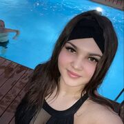  , 