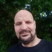  ,   Artur, 41 ,   ,   