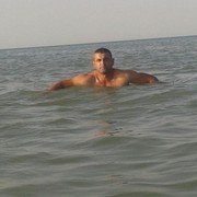  ,   Rashad, 43 ,   ,   , c 