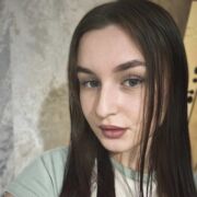  , 
