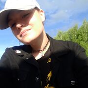  ,  Alexandra, 22