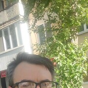  ,   Maxim, 35 ,   ,   