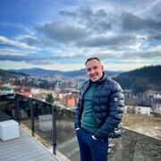  ,  Artem, 36