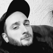  ,   Rezi, 37 ,   ,   