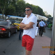  ,   Gio, 44 ,   