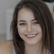  , 