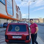  ,   Kamran, 33 ,   ,   