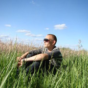  ,   Artem, 32 ,  