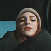  , 