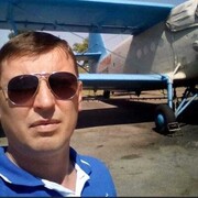  ,  Dima, 48