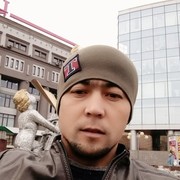   ,   BeeK, 34 ,  