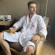  Cesme,  MrHukumdar, 32