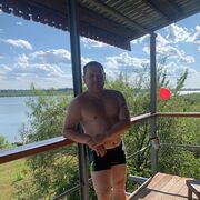  ,  Andre, 45