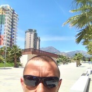  Benidorm,   Viktor, 43 ,     , c 