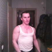  ,  serge, 36