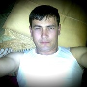  ,   Amir, 33 ,   