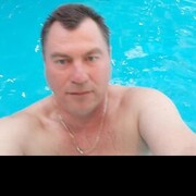  ,   Tudor, 52 ,  