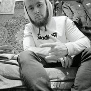  ,  Vitaly, 24