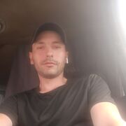  ,  Roman, 32