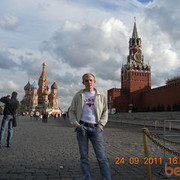  ,   Nikolas, 38 ,   