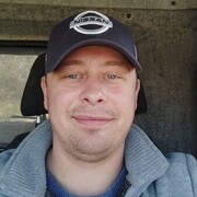  ,  Oleg, 34