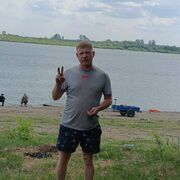  ,  Antonio, 39
