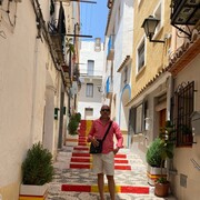 ,   Niki, 51 ,   ,   , c , 