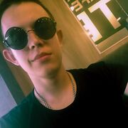  ,  Alex, 22