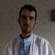  ,  Anton, 32