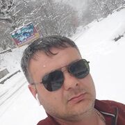  ,   Elman, 42 ,     , c 