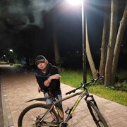  ,   Grisha, 32 ,  