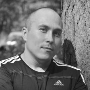  ,  Alex, 40