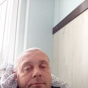  ,   Maksim, 46 ,   ,   